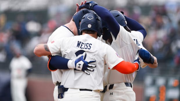 The Auburn Baseball Team_20240217_BSB_vs_EKU_NI_024